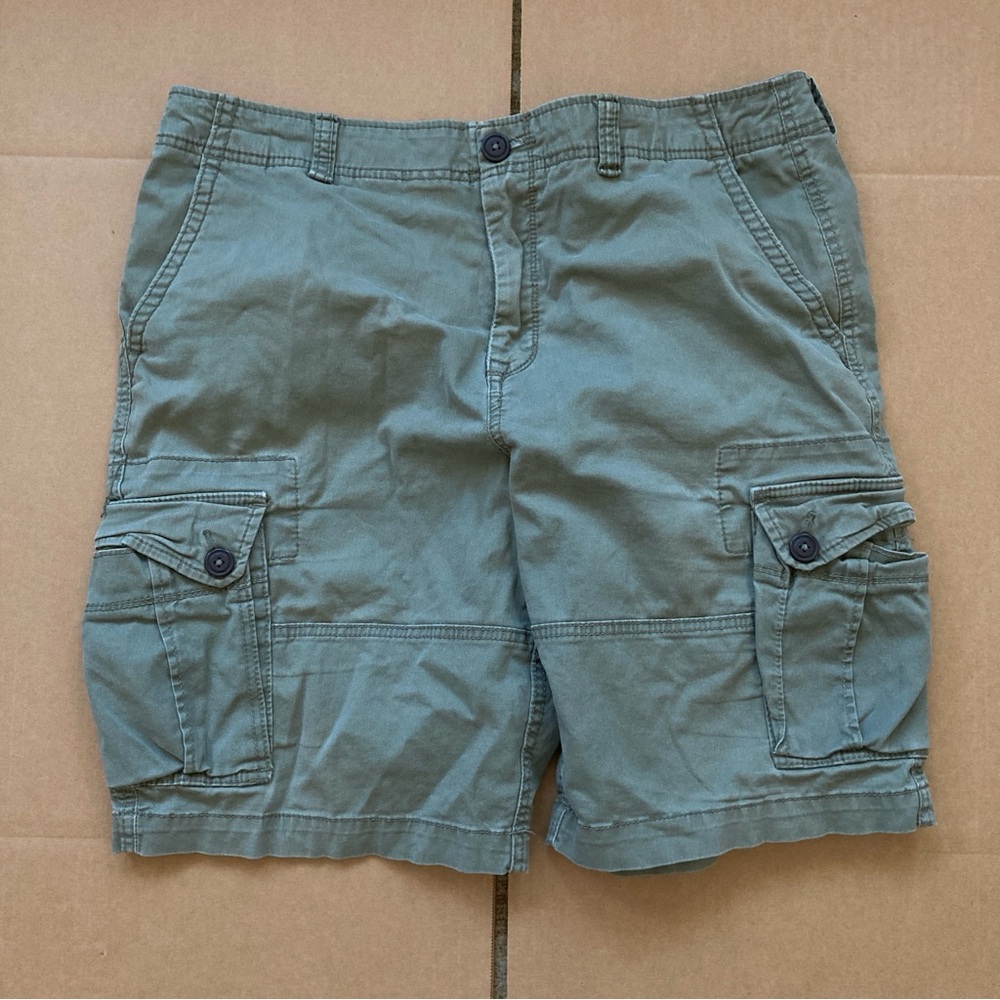 Aeropostale mens cargo shorts 36